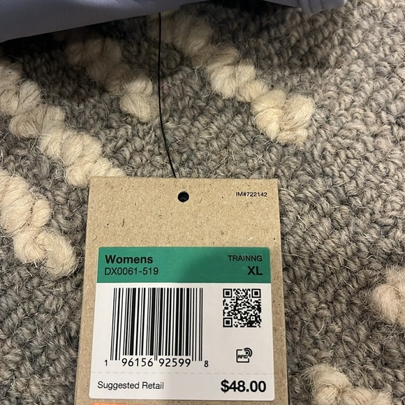 New!! Nike Pro women's crop bra top - Picture 5 of 5